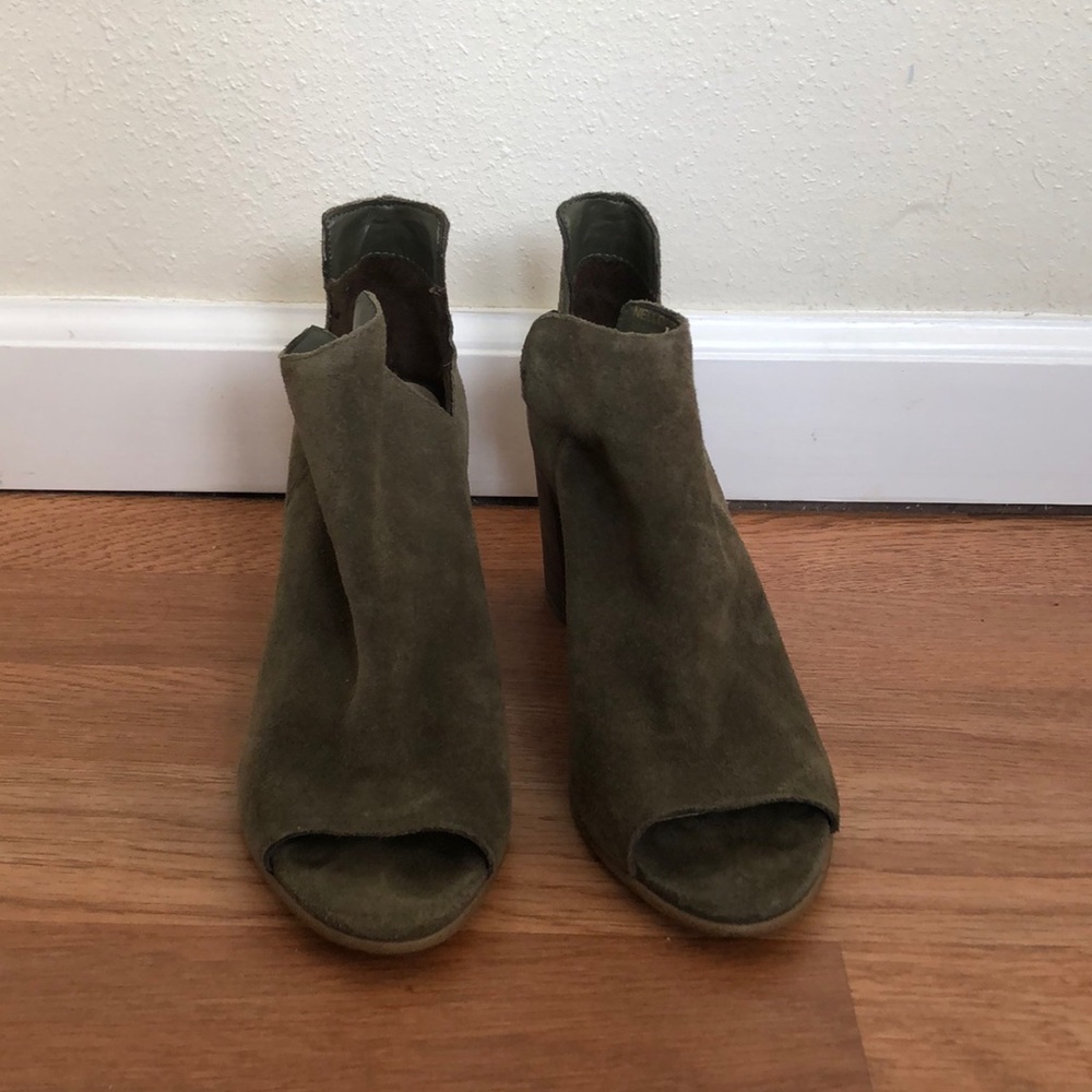 Steve Madden Boots